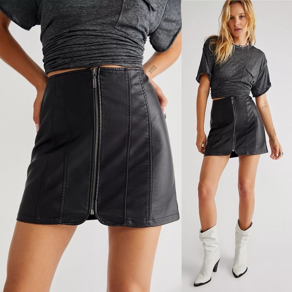 🌻🆕FREE PEOPLE Layla Vegan Mini Skirt-Sizes 2 & 10 - Picture 5 of 16